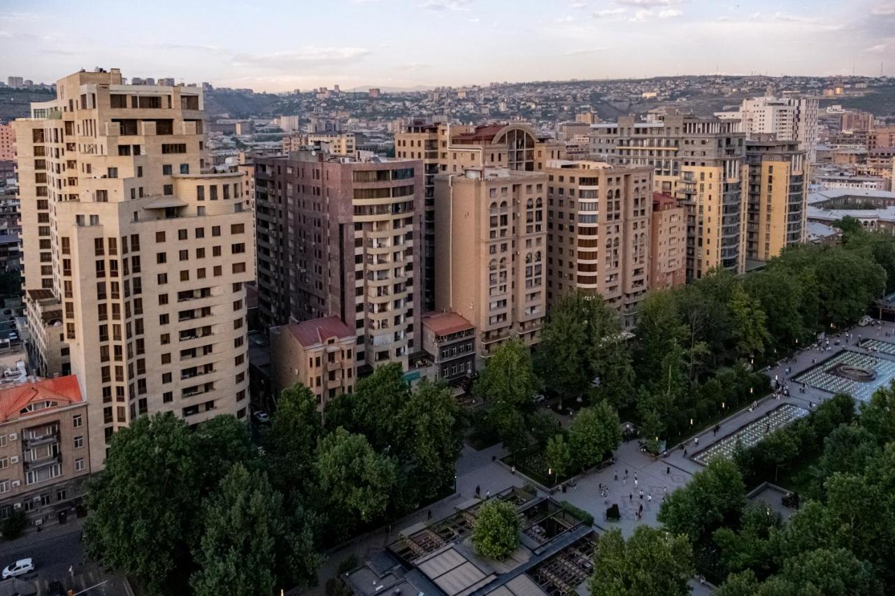 Rooftop Apart-Hotel Ereván Exterior foto
